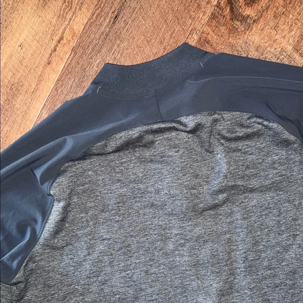 Under Armour Men's Two-Tone Gray Performance Jacket - Picture 6 of 8